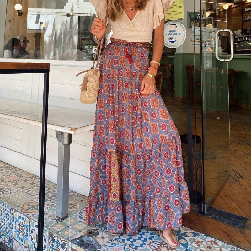 Jupe longue florale tendance de style boho pour femmes